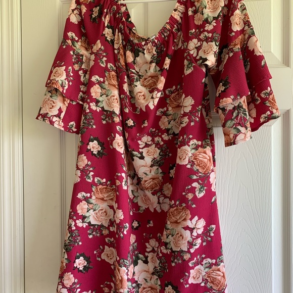 3/$25 Xhilaration Bell Sleeve Dress - Picture 4 of 4